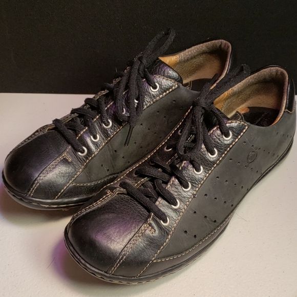 Born Shoes - Born shoes